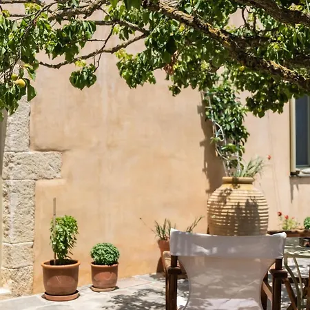 Domus Volto - Kythoikies Houses Holiday home *